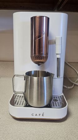 Cafe
1-Cup Matte White Automatic
Espresso Machine with Built-In Grinder, Frother, Frothing Pitcher, and Wi-Fi Connected