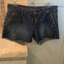 American Eagle Cutoff Shorts Size 6 Blue Denim 