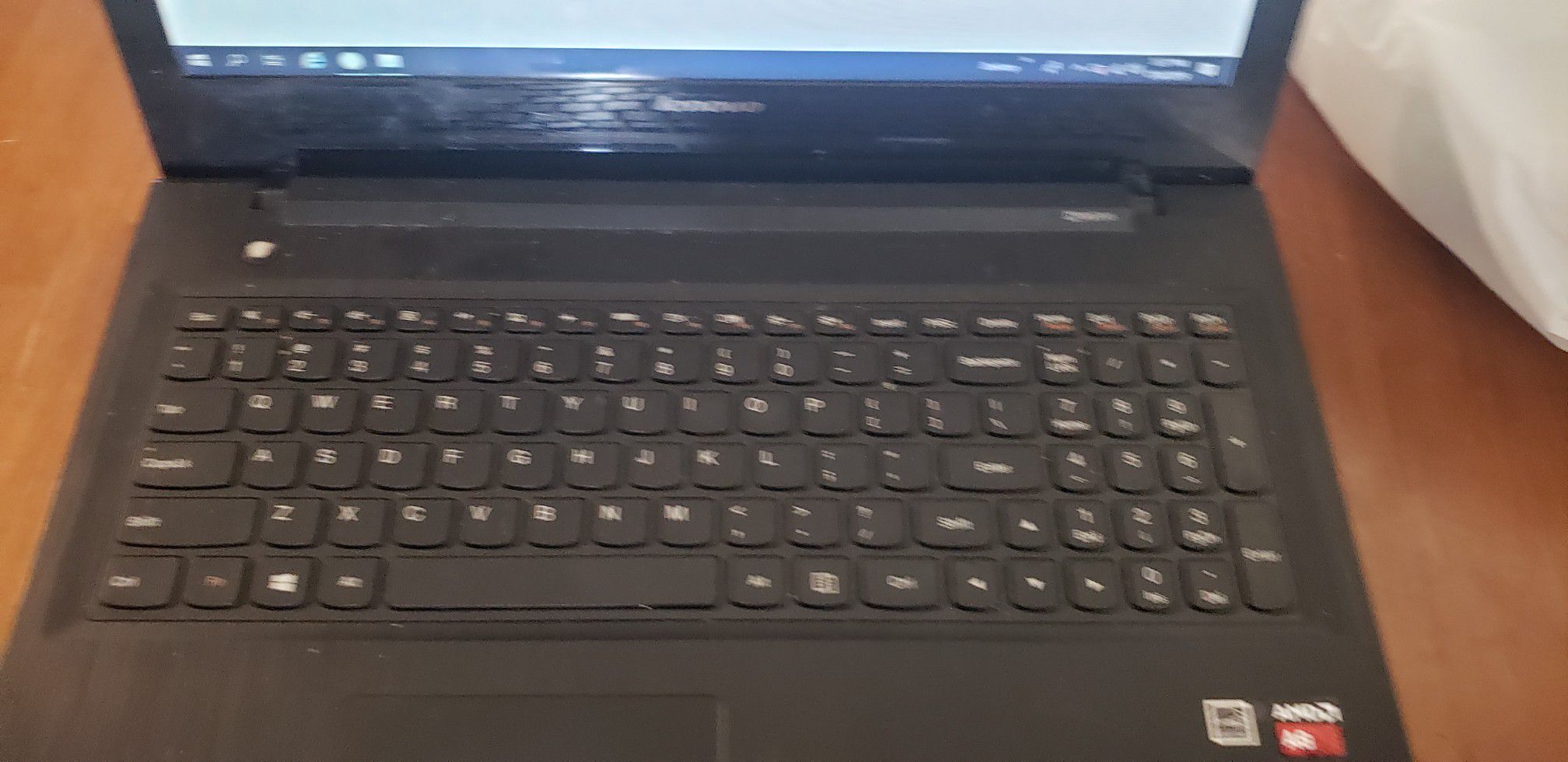 Lenovo 80e3 laptop windows 10 mint cond
