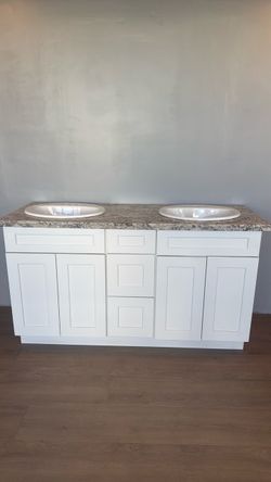 60” White Shaker Vanity Double Sink