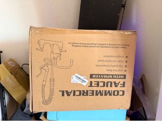 Commercial faucet
