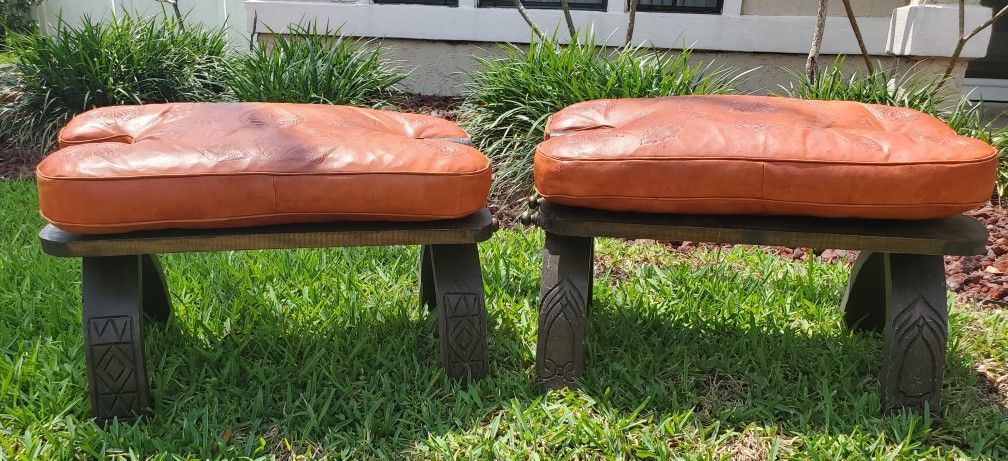 CAMEL SADDLE FOOT STOOLS