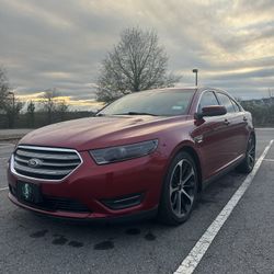 2015 Ford Taurus