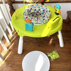 PortaPlay Convertible Activity Center. Converts From Activity Center To A Table! Folds For Storage! 
