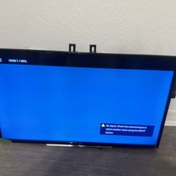 32 Inch TV  With Mount And Screws $50