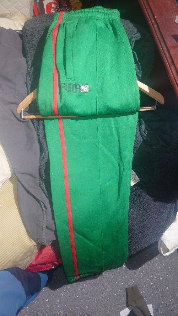 Limited Edition Puma 2000 Team Mexico Summer Olympics Warm Up Pants. size L.
