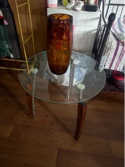 Mesa con Florero