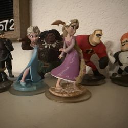 Disney Infinity 2.0 Disney/Pixar Figures (7) w/ Bases – $25