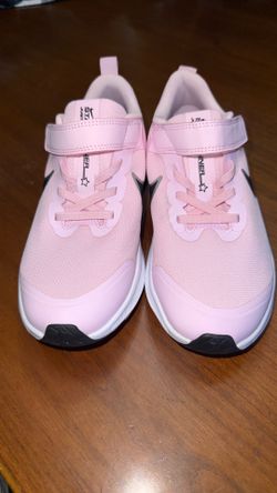Nike shoes girls