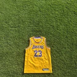 Yellow Nike LeBron James Los Angeles Lakers Jersey 