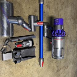 Dyson SV12 V10 Cordless Stick Vacuum 