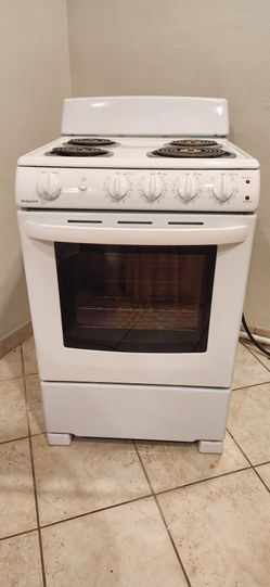 24" Electric Stove