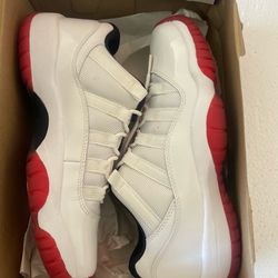 jordan 11 white/red sz 6.5