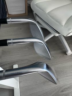⛳ Kirkland Signature Gen 2 Wedge Set – 52° / 56° / 60° – Excellent Condition