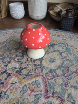 Mushroom vase