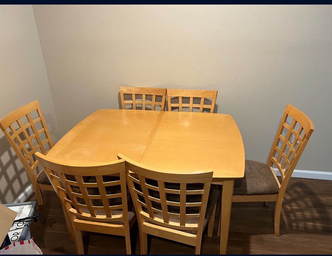 Kitchen Table With Chairs