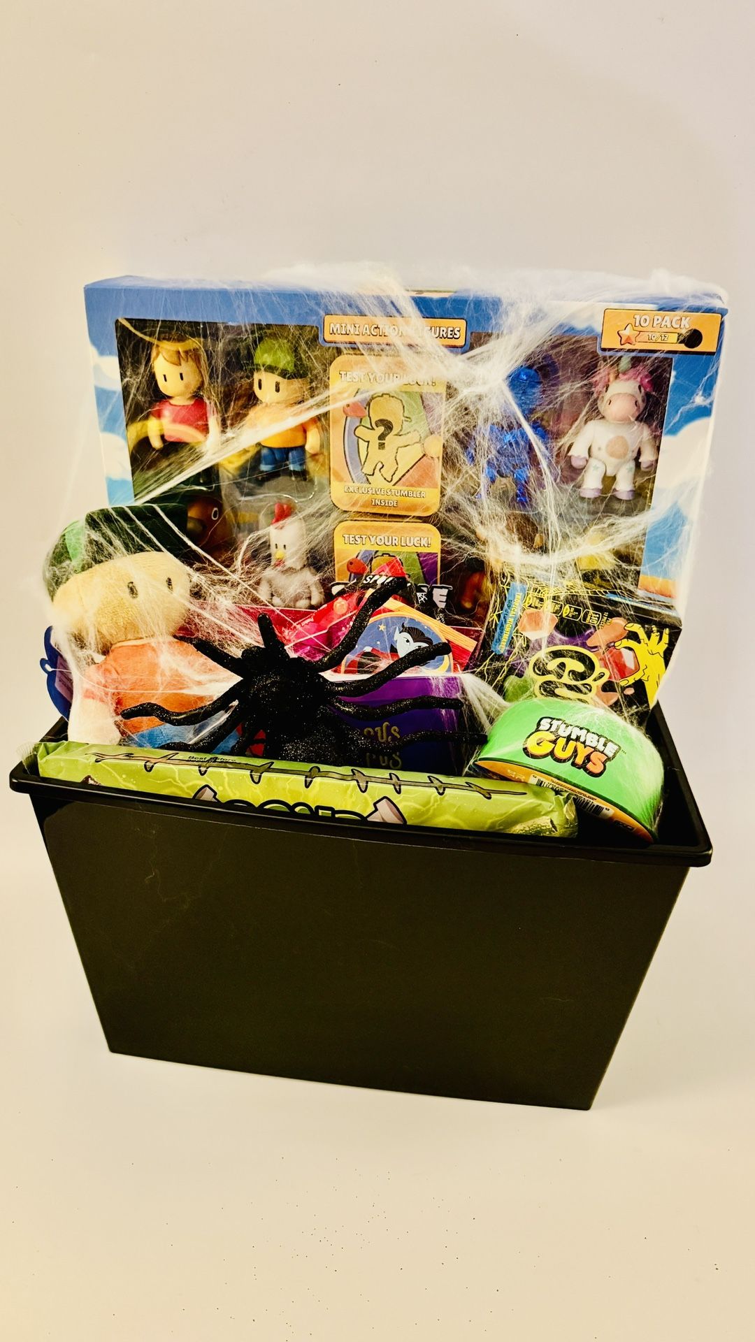 Stumble Guys Spooky Basket
