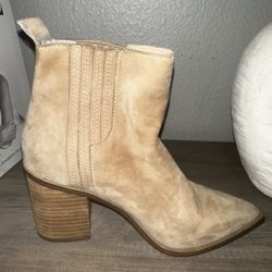 Steve Madden Booties Size 6