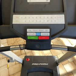 Pro Form Treadmill  Performance 300i