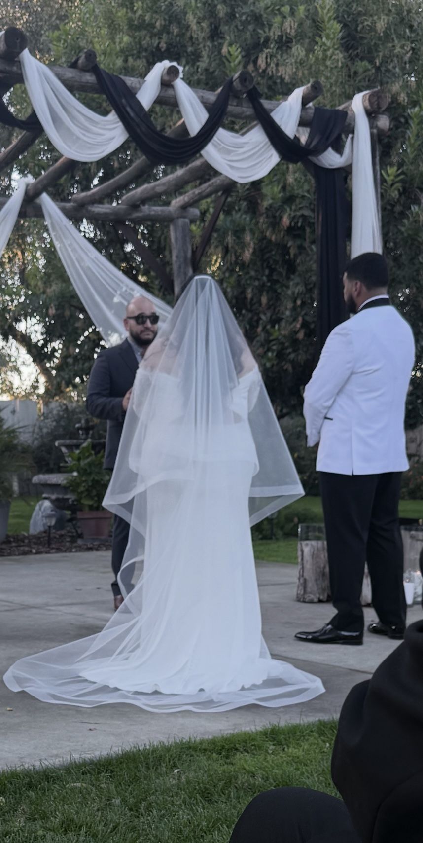 Handmade Light Ivory Chapel Length Double Tier Horsehair Bridal Veil