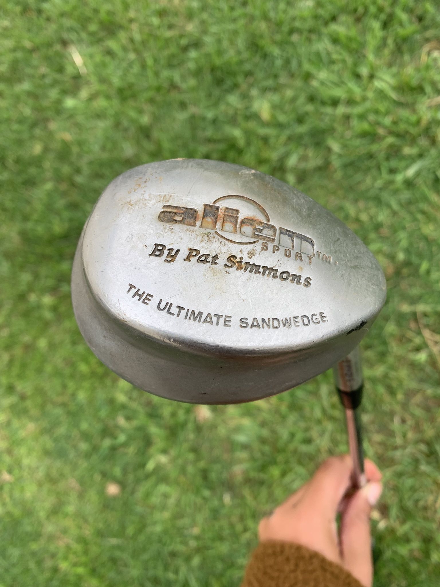 alien sport by pat simmons sand wedge RH