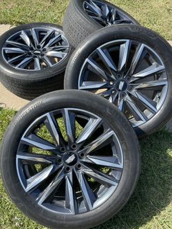 22” Cadillac Escalade Oem Wheels 