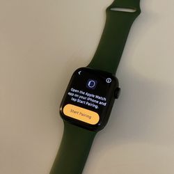 Apple Watch Series 7 GPS, 41mm Green Aluminium Case With