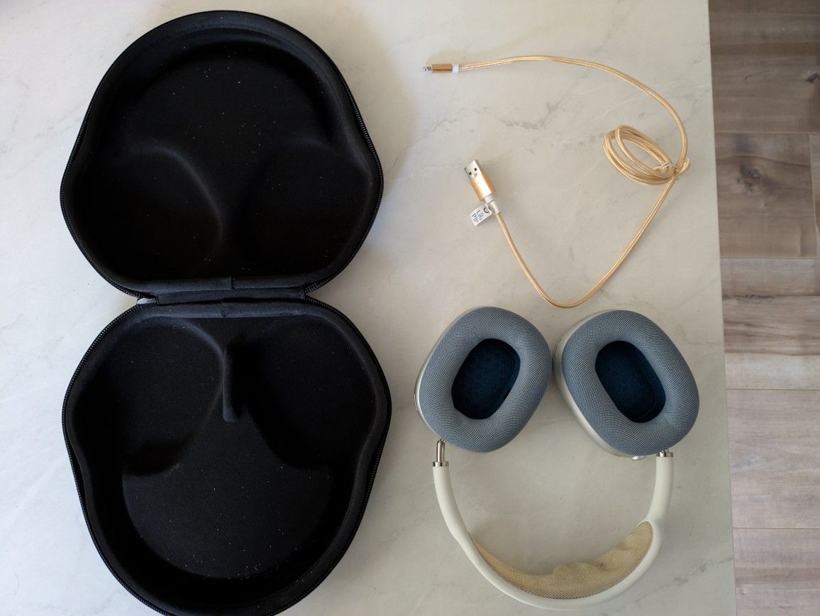 Apple Air pods Max With New Battery And Case