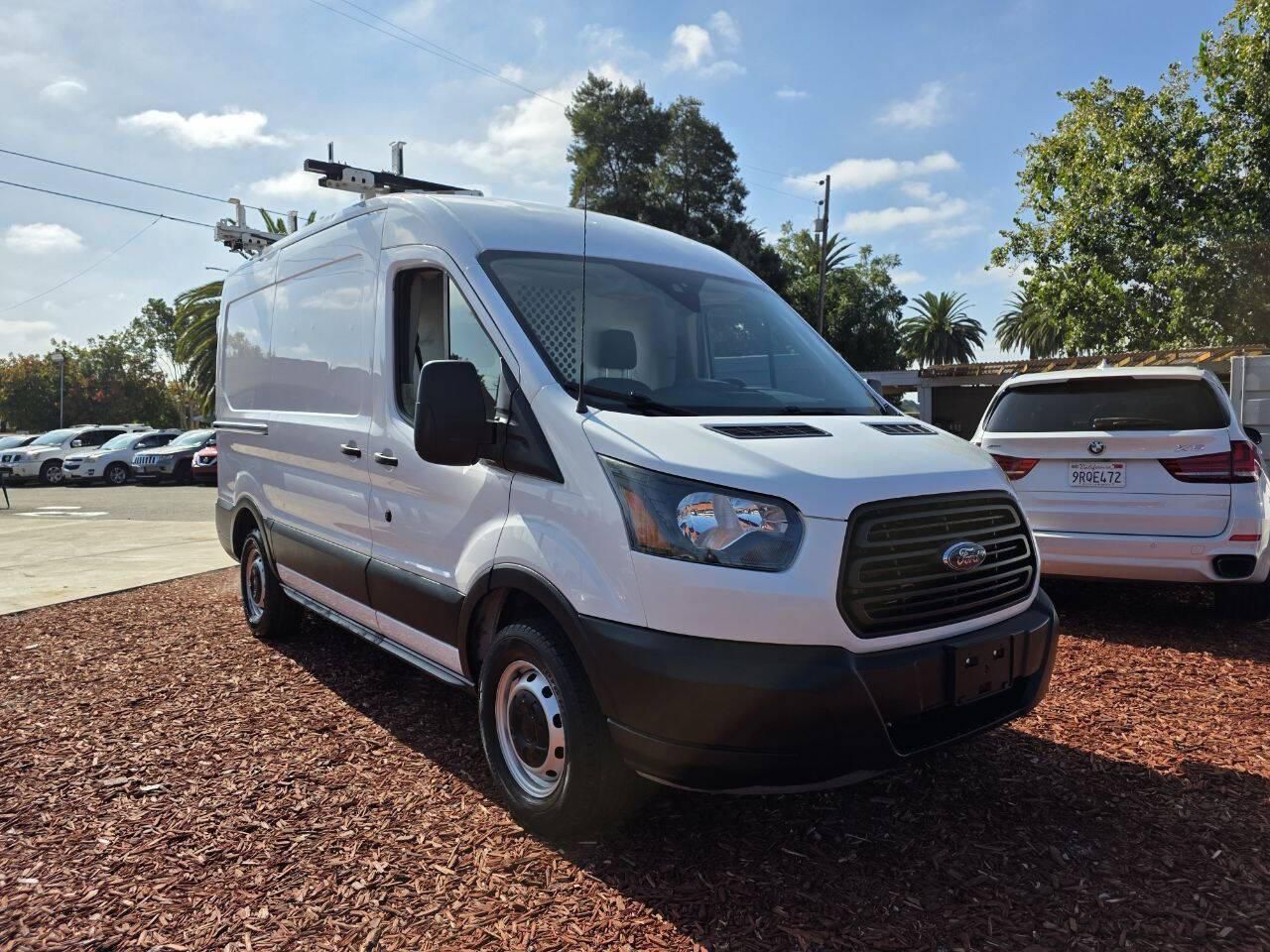 2019 Ford Transit-250