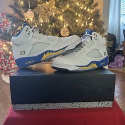 Jordan 5 Laney