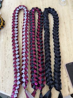 Graduation Leis 2025