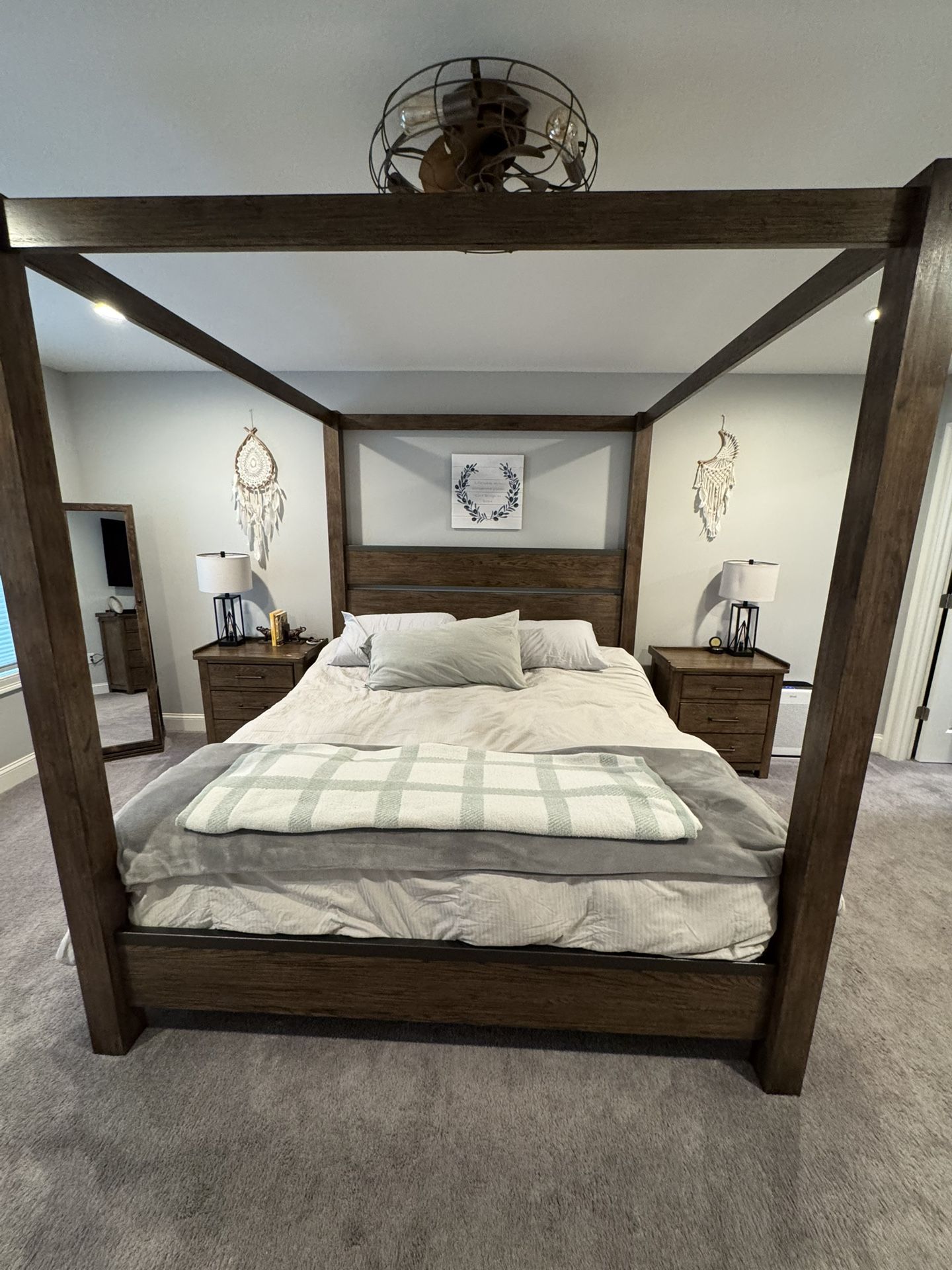 King Bedroom Set