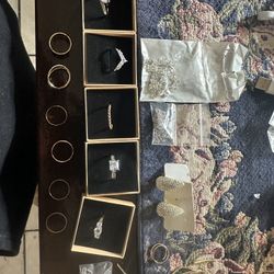 Anillos Y Audífonos 