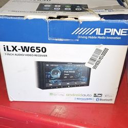 7" Alpine Audio Video Receiver