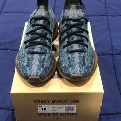 Yeezy Boost 380 Covelite.