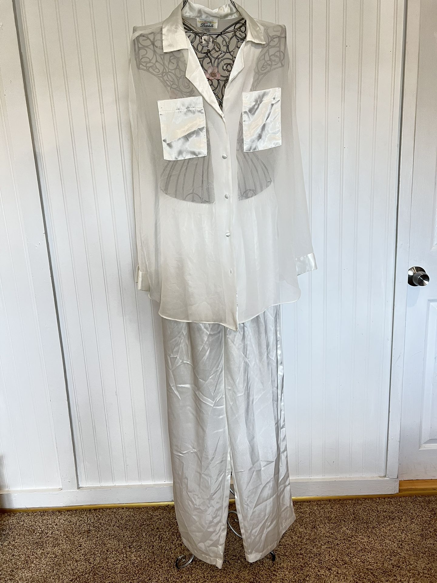 Vintage Dentelle 1 piece Nightie beige Size L Total 3 pieces
