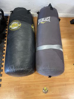 90 Pound Punching Bag
