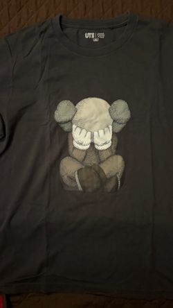 Kaws Tokyo First x Uniqlo Shirt (2xl new)