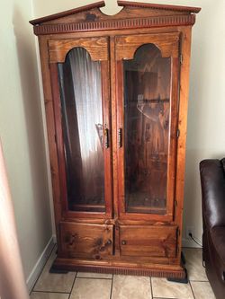 Antique rifle case
