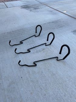 3 Helmet Hangers