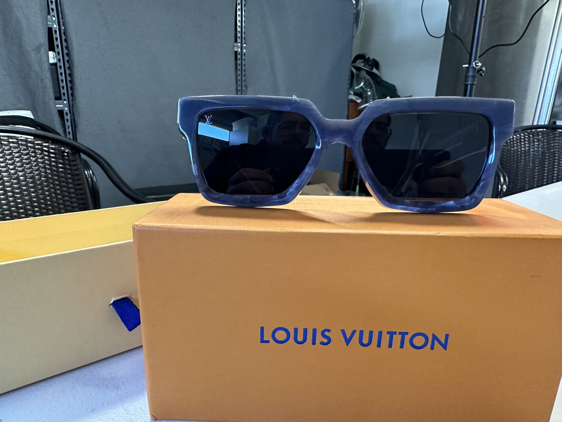 Louis Vuitton 1.1 millionaires sunglasses for Sale in Los Angeles, CA -  OfferUp