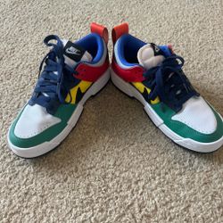 Nike Dunk Low Multicolor Sneakers