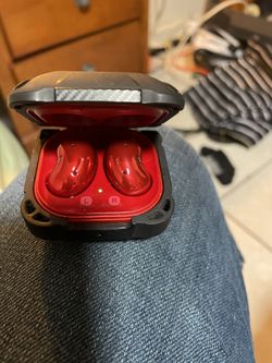 Samsung Galaxy Live Earbuds