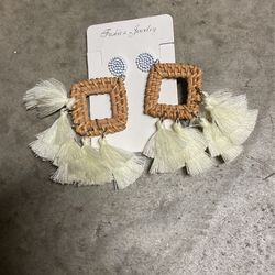 Brand New Earrings $5