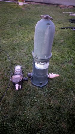 Hayward 1HP pool pump & Hayward swim pro the missile system premium element filter has a small crack where is pressure gauge screws in can be seen in 