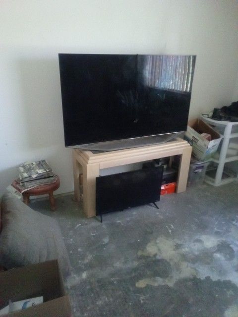 2 TVs For Sale - Need New Screens