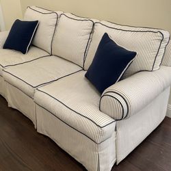 Ethan Allen Sofa In Good Condition