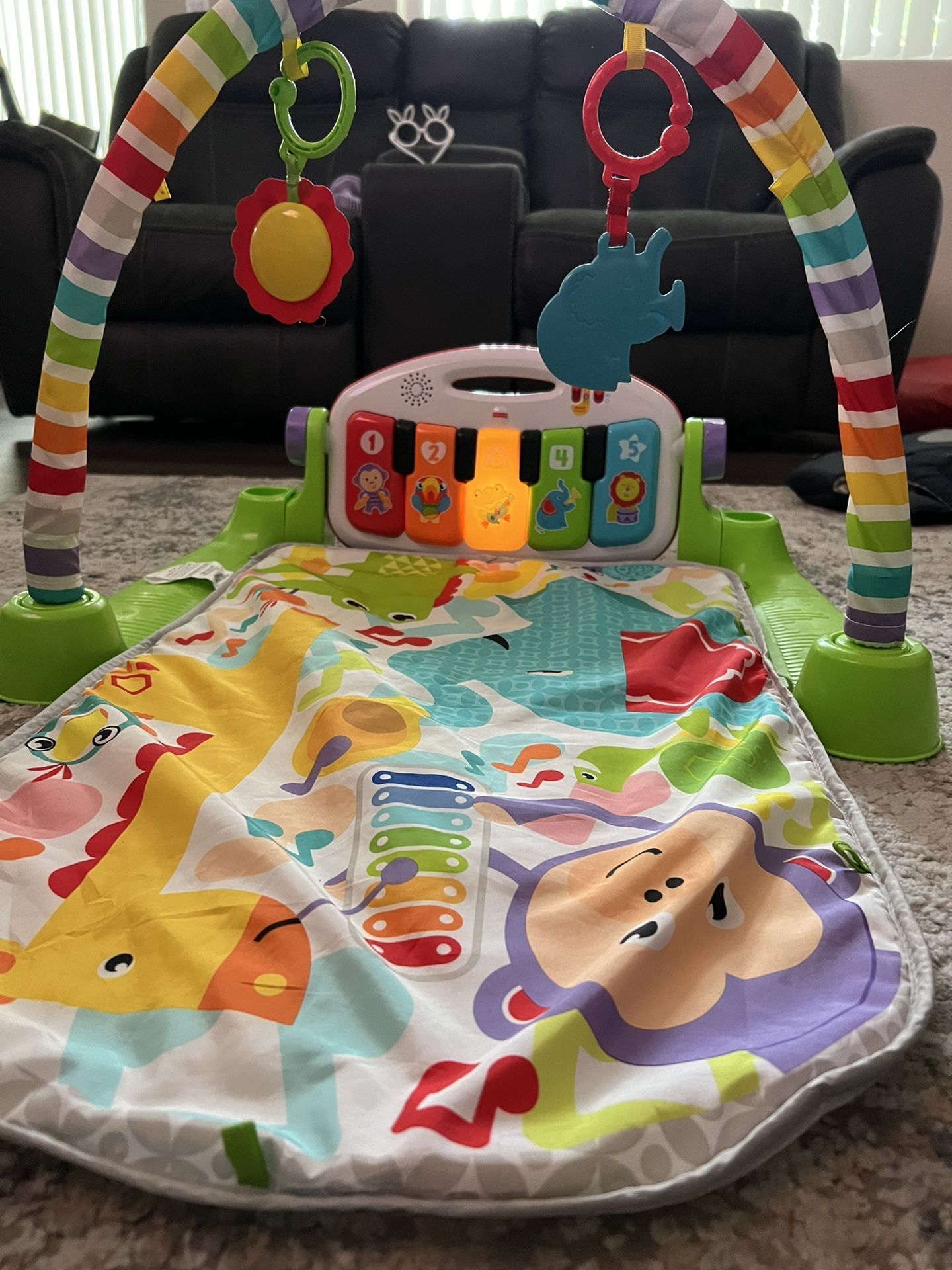 Fisher Price Baby Playmat Deluxe Kick & Play