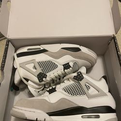Jordan 4 Military Black Size 10