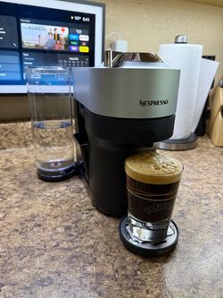 Nespresso Pop+ Deluxe